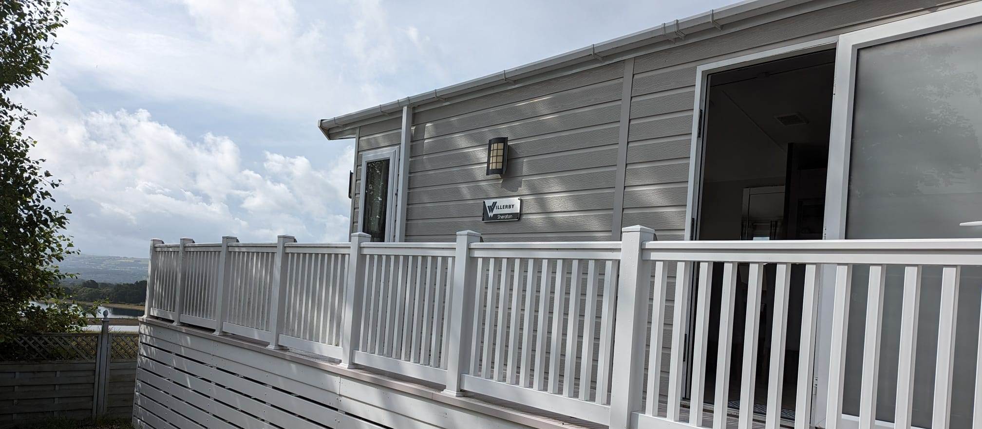 Lake View exterior